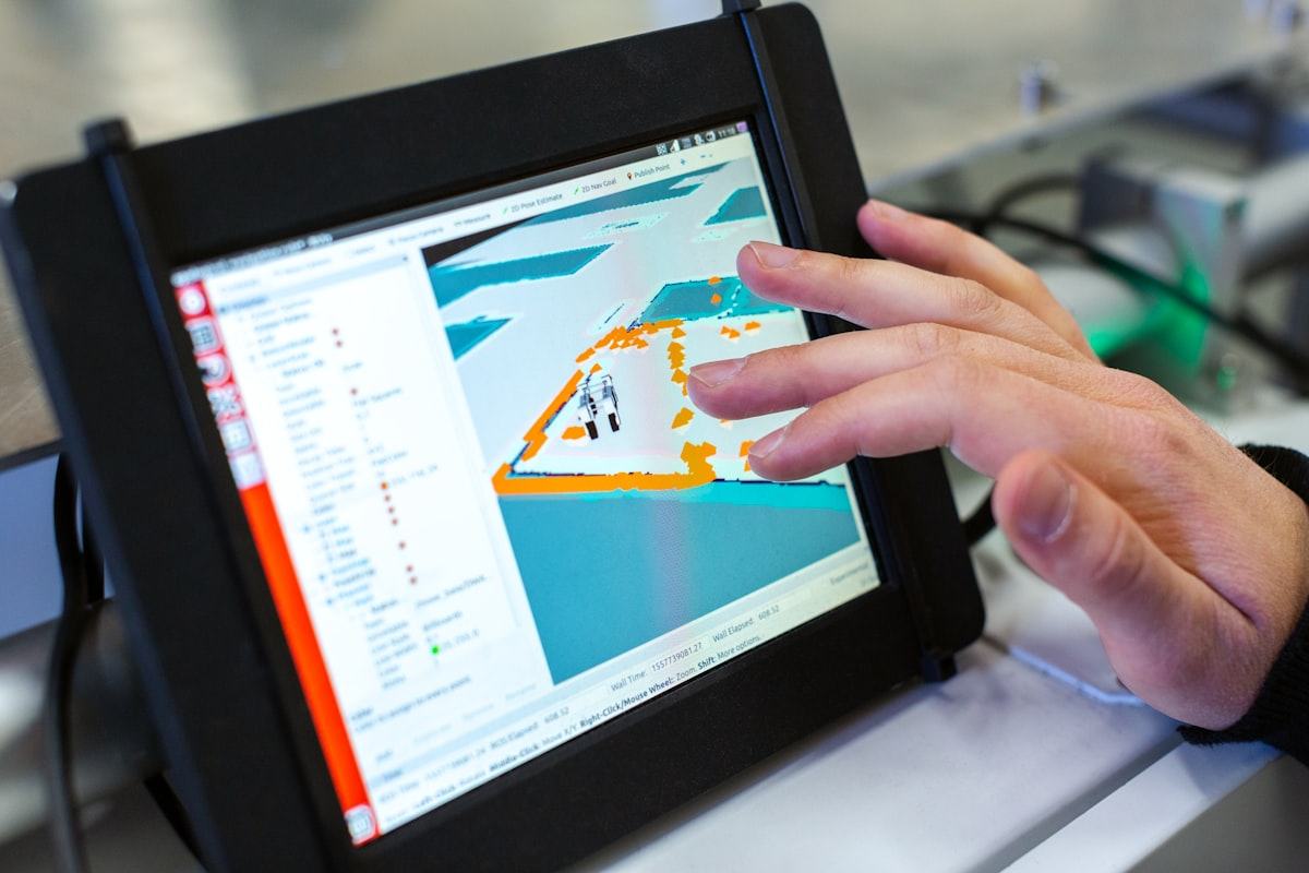 Digital module planning on the shop floor — built to belong